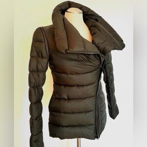 Mackage Jacket with removable sleeves